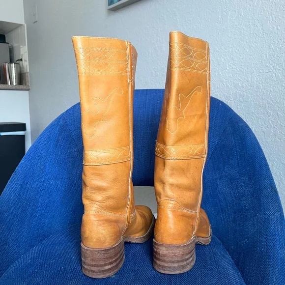 Frye Campus Boots - Picture 4 of 7